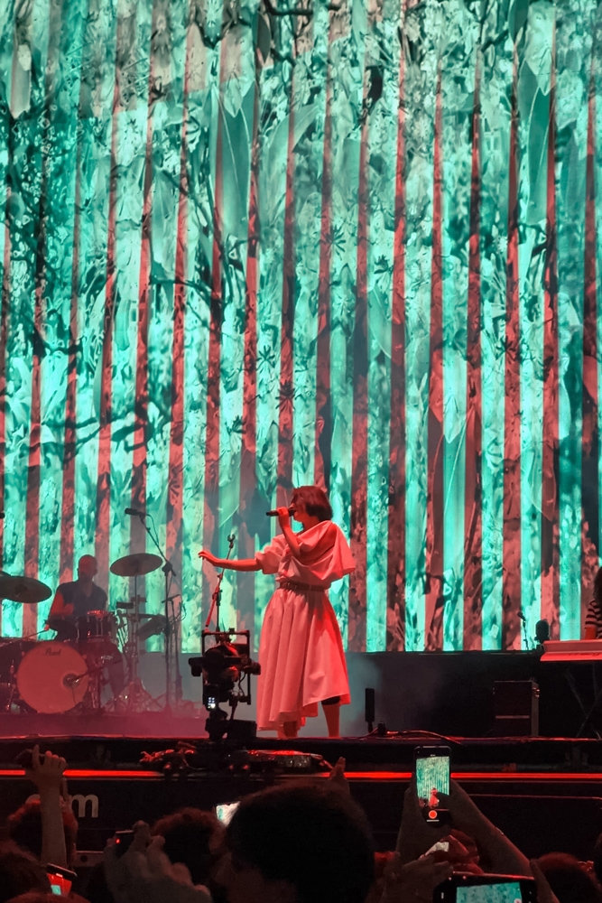 Phoebe • Mitski